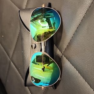 Ray-Ban Aviator Glasses Womens with Case And Ray-Ban Cleaning Cloth